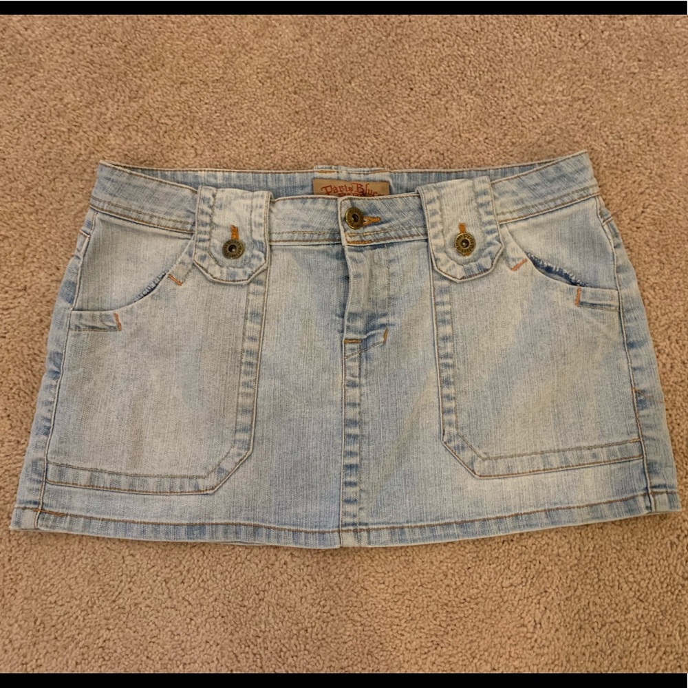 Mini jean skirt